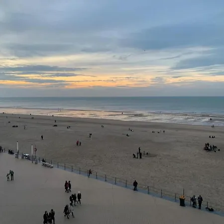 In With Stunning Sea Views